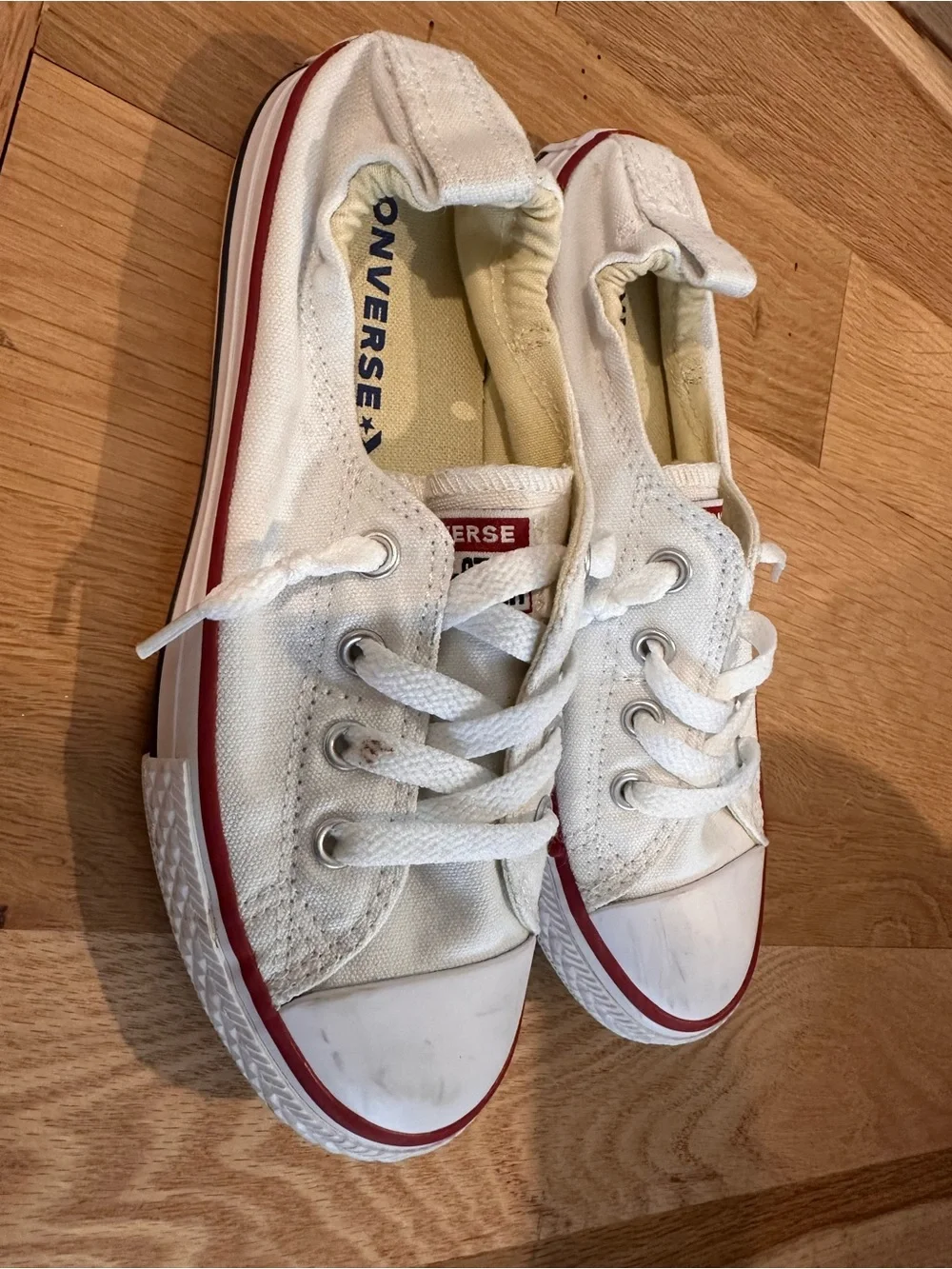 Converse Kids White Canvas Low-Top Sneakers with Red Trim